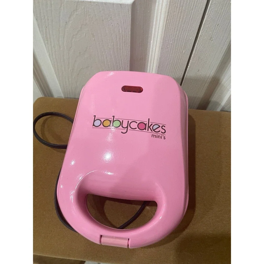 Babycakes mini cupcake